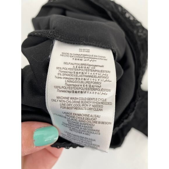 BCBGENERATION Black Bodycon Scoop Neck Lace Mini Dress XXS - Picture 6 of 9